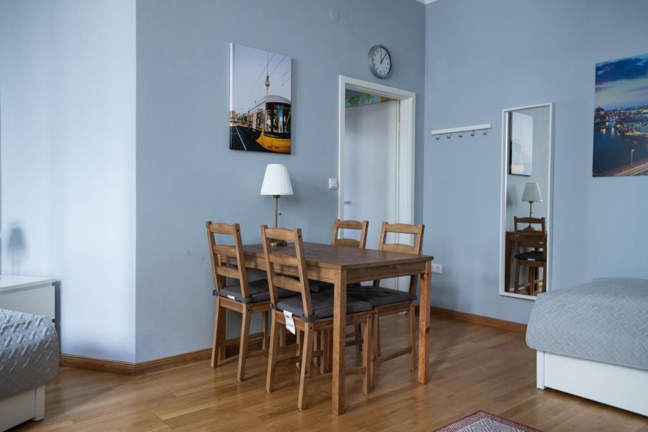 Alt-Berliner Eckkneipe - "Feuchte Ecke" Apartment Exterior foto