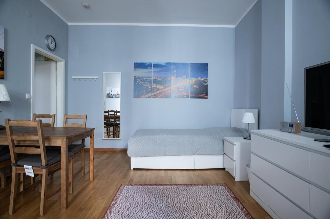 Alt-Berliner Eckkneipe - "Feuchte Ecke" Apartment Exterior foto